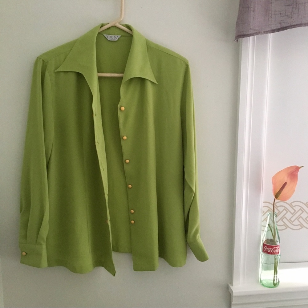 Yoona | Vintage Green Button Up